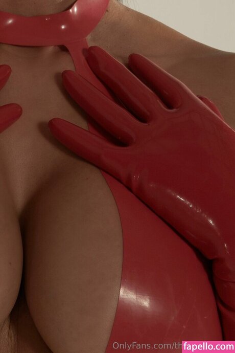 strandblondine onlyfans hübsche erwachsene bilder