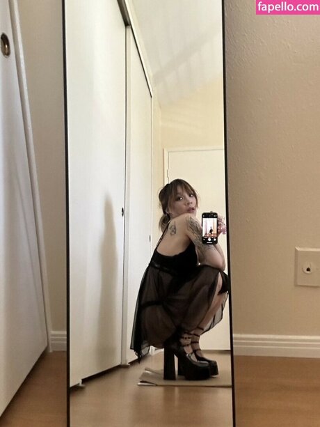 luna n3ra pornostar heiße bild