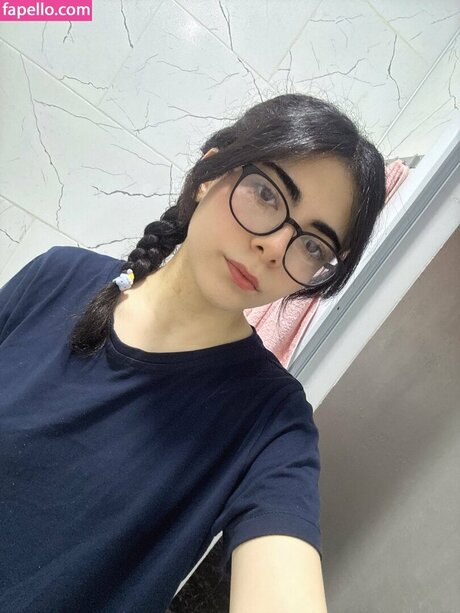 Zeynep ag_ nacktheit pornostar foto