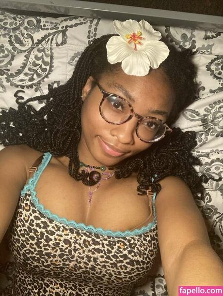 earth2daya777 schöne akt archiv