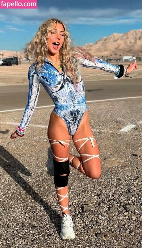 Caroline Ambrose hd pornostar fotos