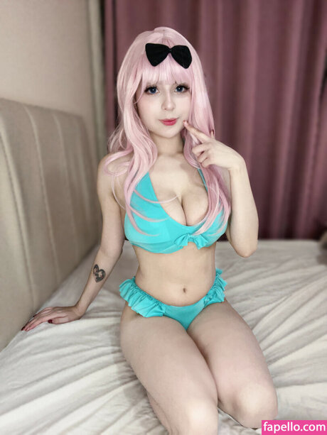 vollbusige rothaarige teen onlyfans exklusive sex fotos