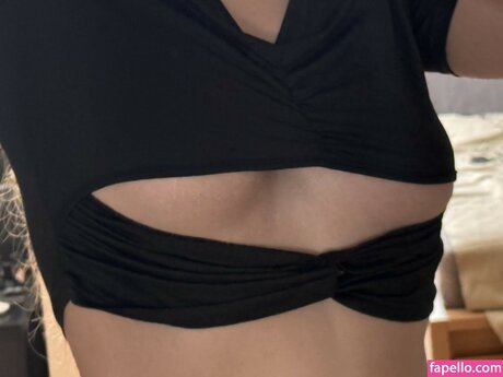 creampie-prinzessin onlyfans sexy nackten bild