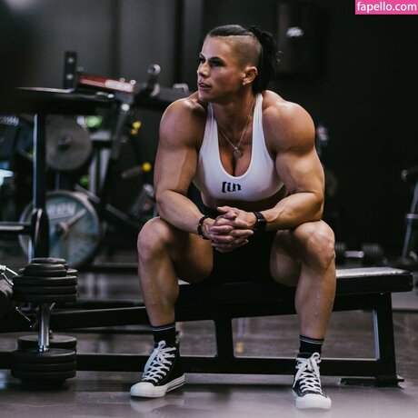 Kristen Nun xxx nackten fotos