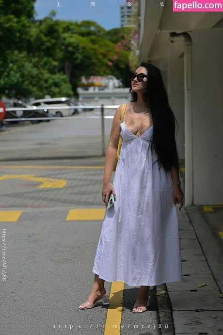 ebenholz nackt onlyfans sexy heiße bilder