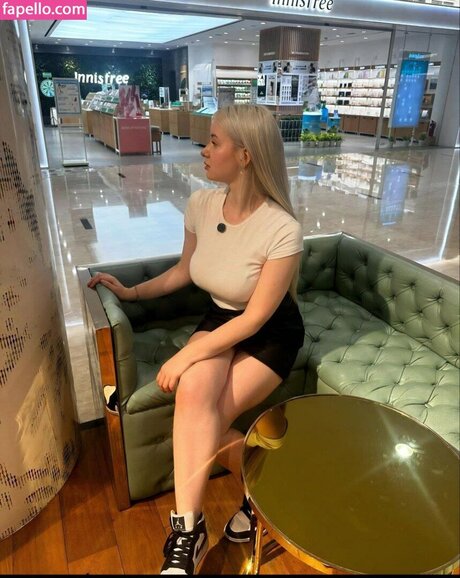 Bulebarbie official hd nackte foto