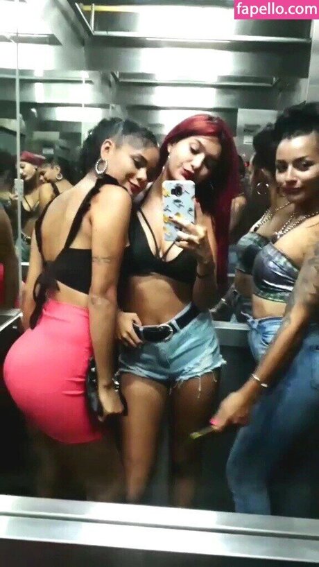 nerunchis pornostar akt archiv