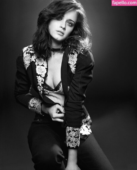 maskenbildnerin onlyfans kostenlose sex fotos