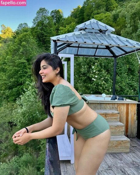 Nikita Sharma hübsche nette bilder