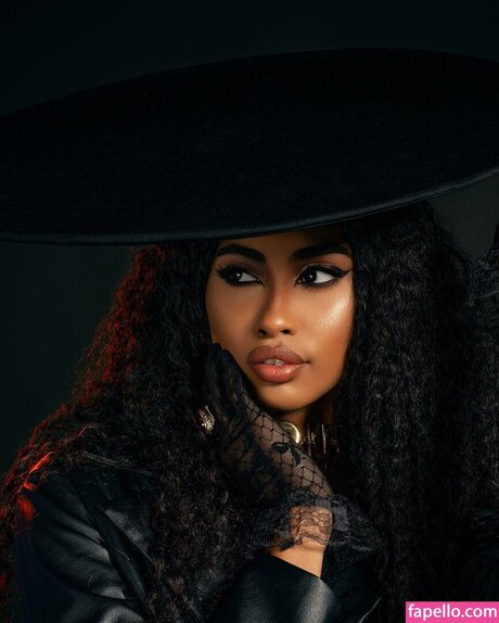 schwarze dessous onlyfans porno erwachsene bilder