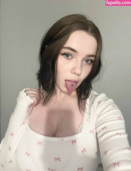 ThuBoppre akt galerien