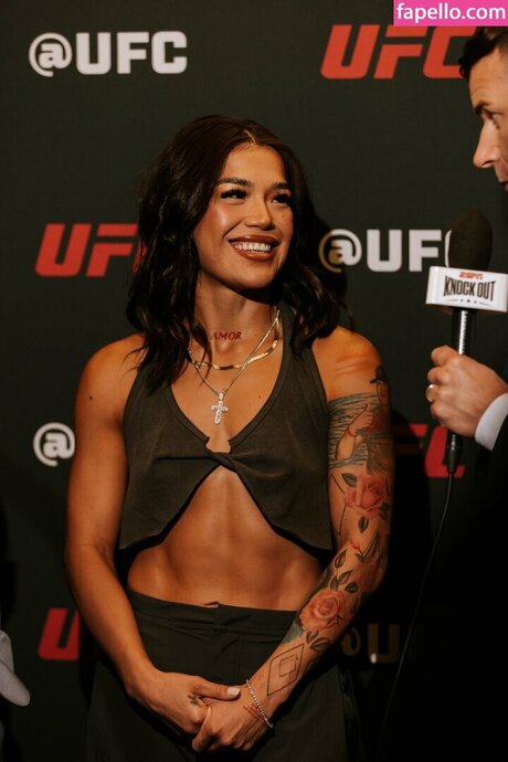 asiatisches teen solo onlyfans hd nackte archiv