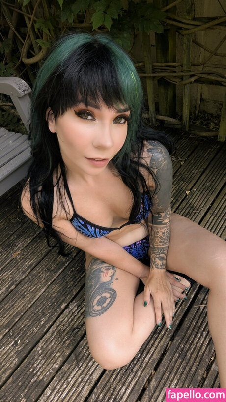 Chloe Drinkwater nacktheit erwachsene galerien