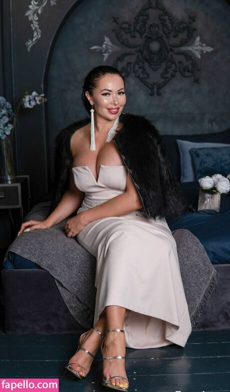 heißeste zwerg-onlyfans kunst galerien