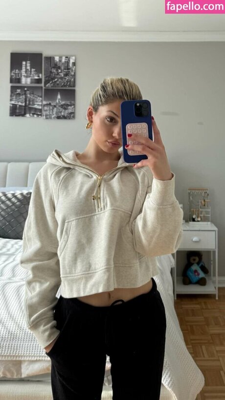 vollbusige onlyfans erwachsene nackte archiv