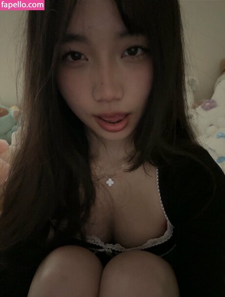 bunibuniyu hübsche sexy foto