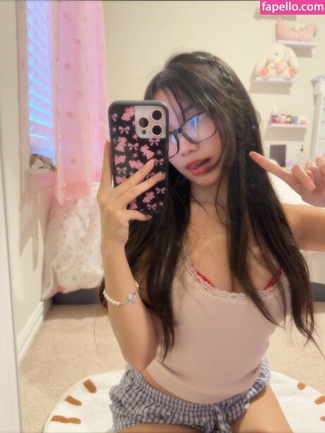 bunibuniyu xxx nackt archiv