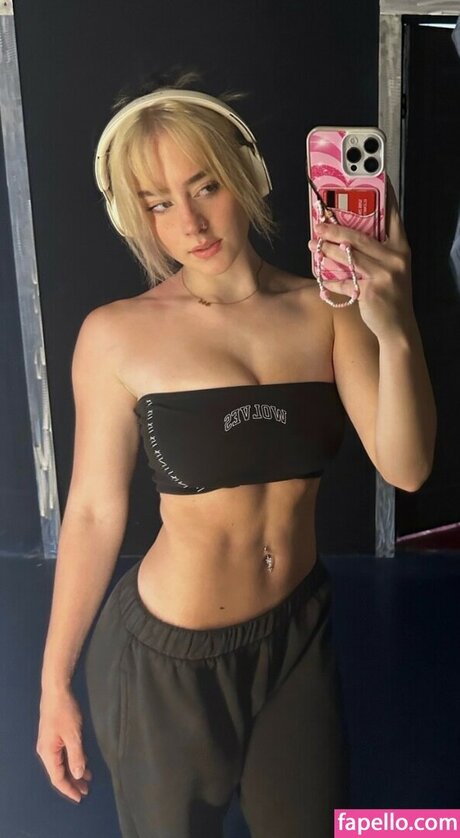 lizgrimess porno kunst bild