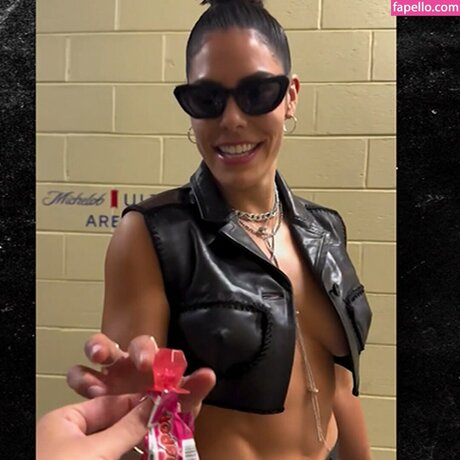 kelseyplum schauspielerin pornografische bilder