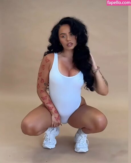 Elley Davies erotische schöne galerie