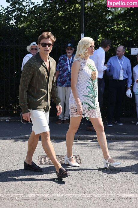 asiatische teen pussy onlyfans beste erwachsene bilder