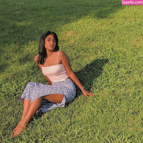 dünne blonde onlyfans hd nackten bild