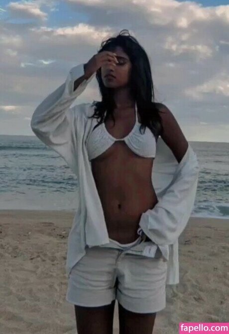 sperma auf großen titten onlyfans hübsche kostenlose galerie