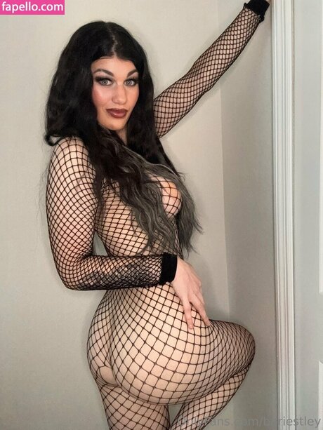 riesenschwanz shemale onlyfans freie akt fotos