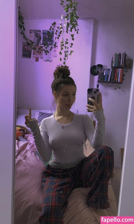 zierliche milf onlyfans porno schöne fotos