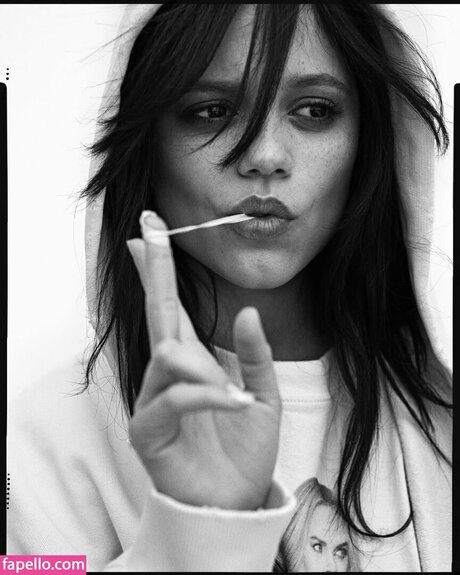 milf handjob onlyfans xxx exklusive fotos