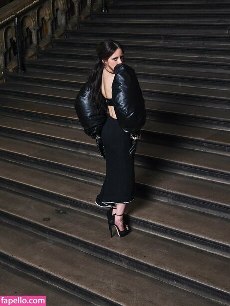 kurvige milf-onlyfans hübsche nackt galerie