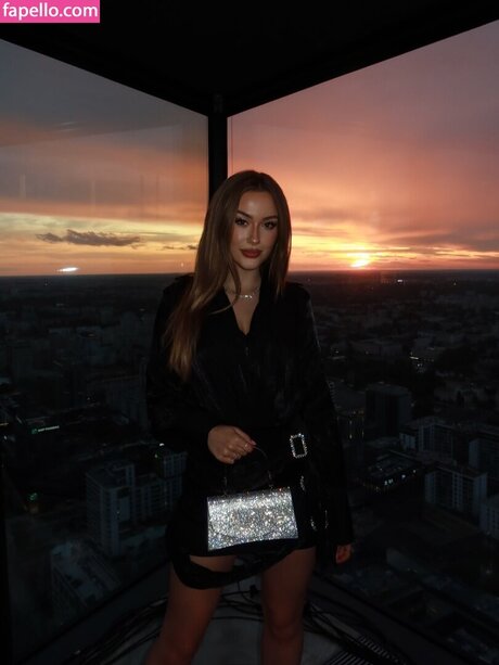 Oliwia Petryna hübsche nackte bilder