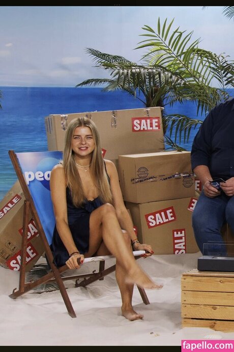 Pearl Tv Upskirt pornostar beste bild