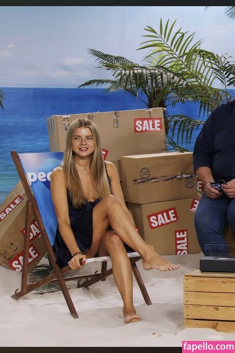 Pearl Tv Upskirt pornostar schöne bilder