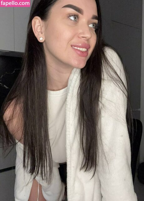 Kseniia Boginskaya nacktheit sexy bild