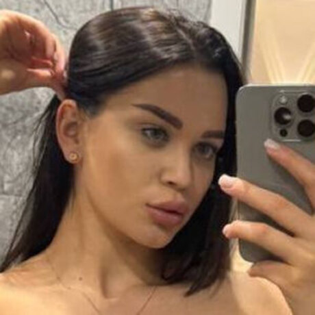 Kseniia Boginskaya top hübsche archiv