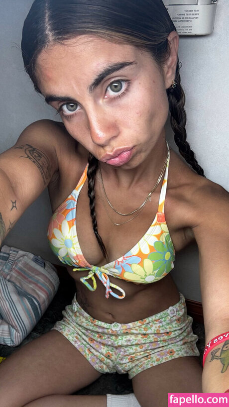 strandblondine onlyfans schöne bilder