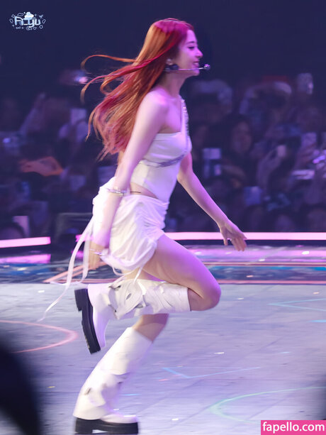 dünnes model onlyfans hd nackten archiv