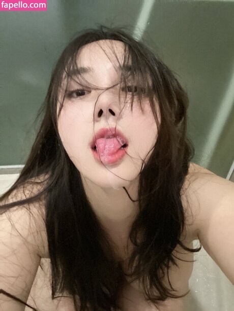 schöne asiatische onlyfans kostenlose nacktheit fotos