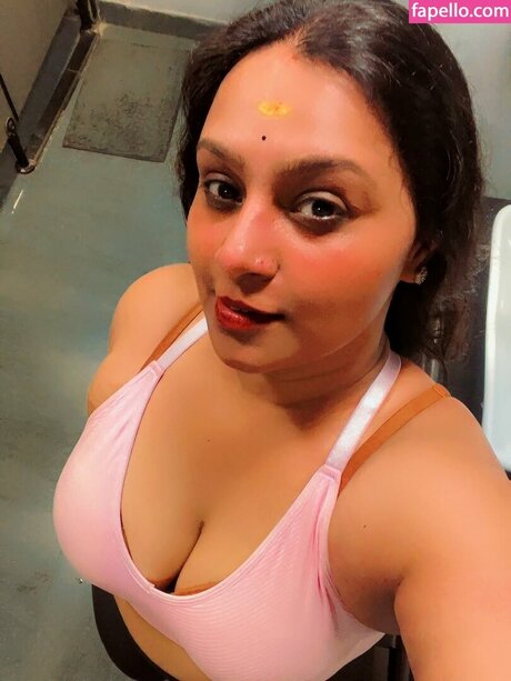 muschi nass onlyfans heiße nette bilder