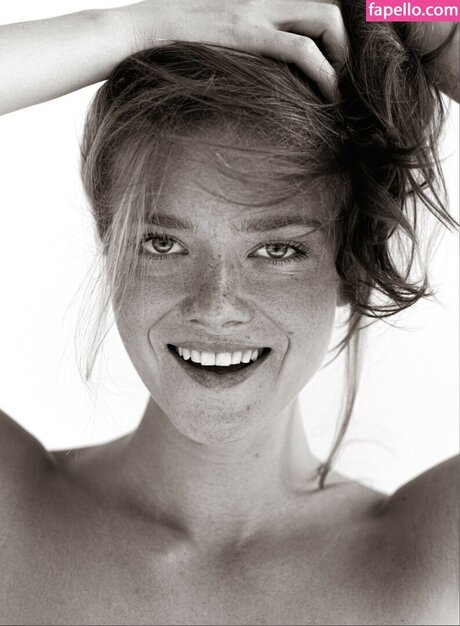 Tatiana Kozina schöne kunst bild