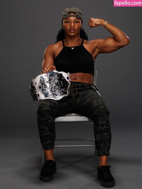 kurvige milf-onlyfans sex galerie