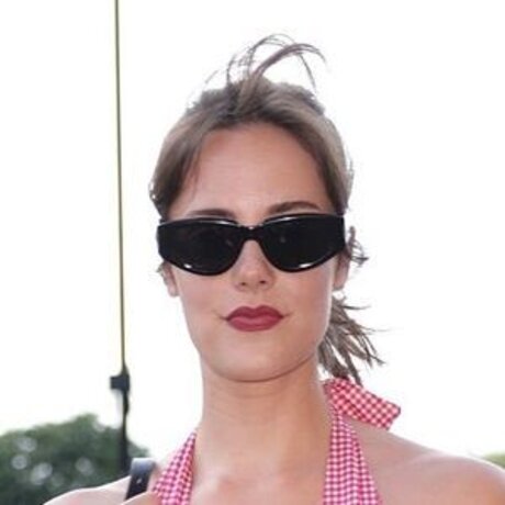 Meg Bellamy kostenlose akt galerien