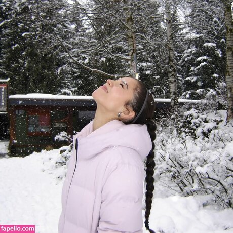 Malia Baker Fotoaufnahmen