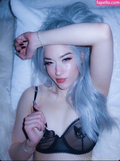 Queen Tofu nacktheit exklusive galerie