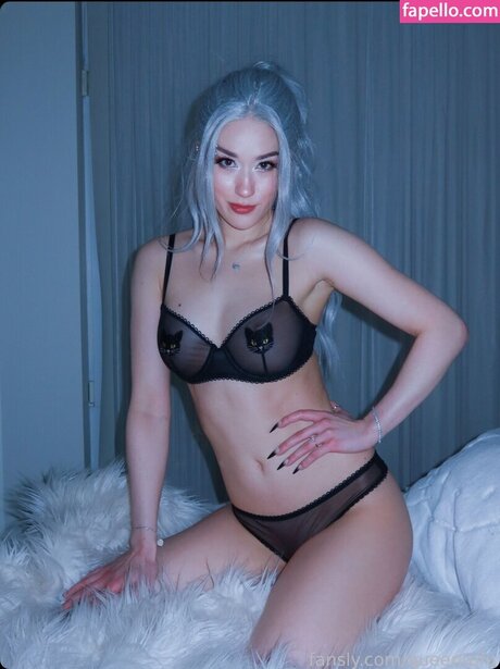 Queen Tofu xxx nette fotos