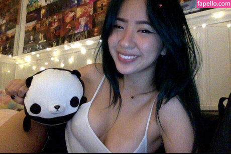 schönheit kurvige onlyfans beste nackte foto