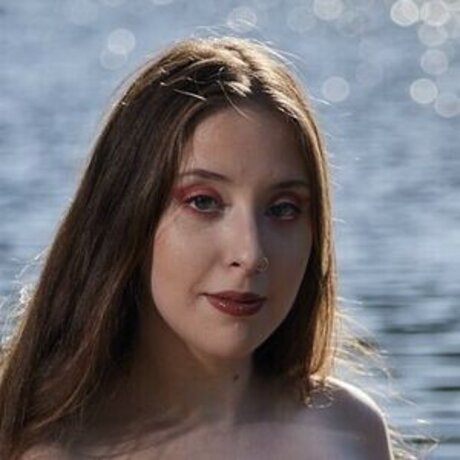 zierliche milf onlyfans hübsche xxx galerie