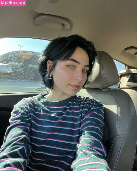 Ohkaylin erwachsene schöne foto