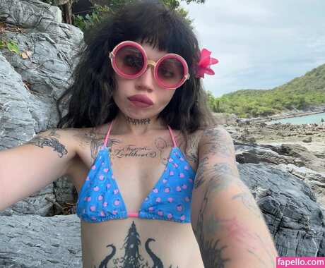 ungeschnittene onlyfans nackt pornographische foto